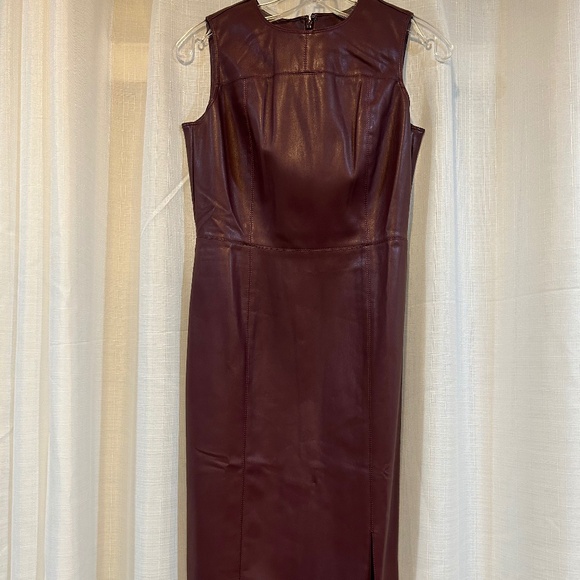 Ann Taylor Sleeveless faux leather dress with front slit 2p - Picture 1 of 7